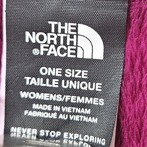 The North Face Fleece Dark Pink Scarf - Picture 3 of 6